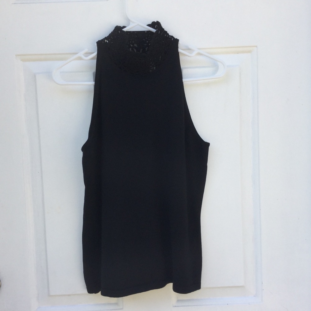 Sleeveless Knit top